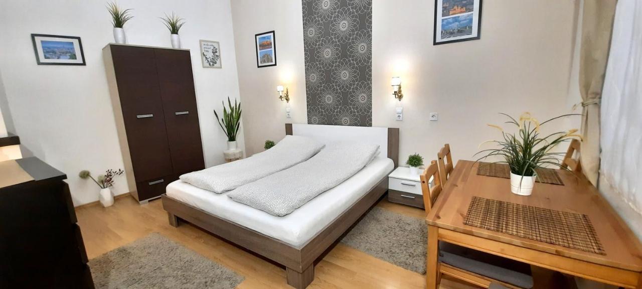 Central Gold Apartment บูดาเปสต์ ภายนอก รูปภาพ